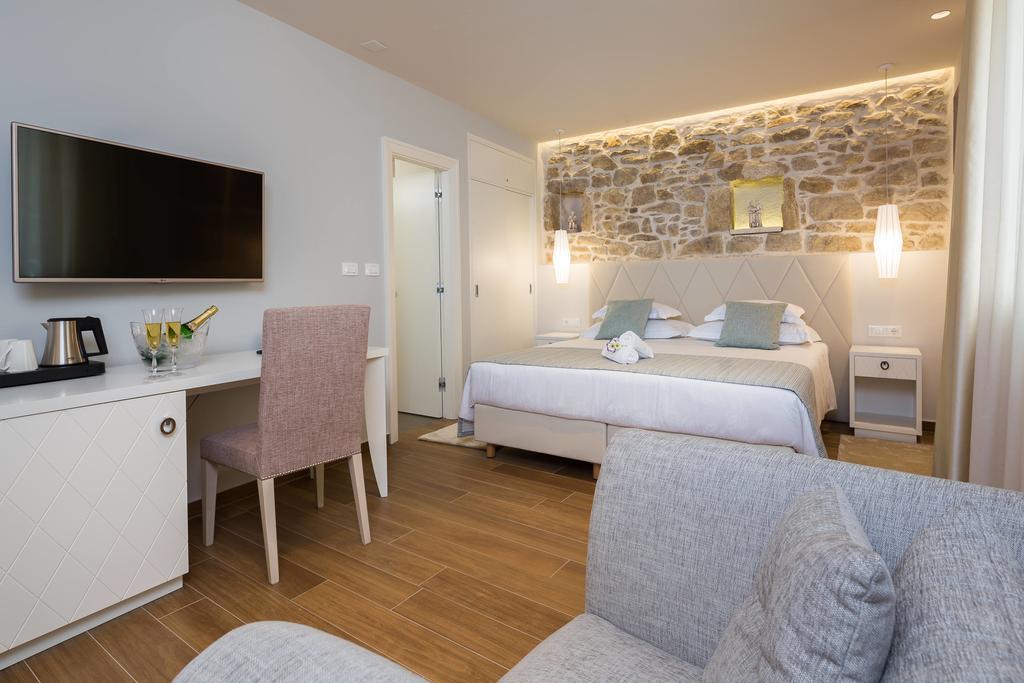 Balatura The Fine Bed&Breakfast Сплит Екстериор снимка